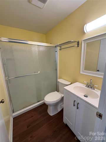 365 Trout Brook Loop, Newland, NC 28657