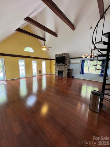 365 Trout Brook Loop, Newland, NC 28657