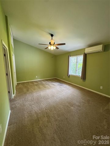 365 Trout Brook Loop, Newland, NC 28657