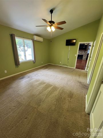 365 Trout Brook Loop, Newland, NC 28657