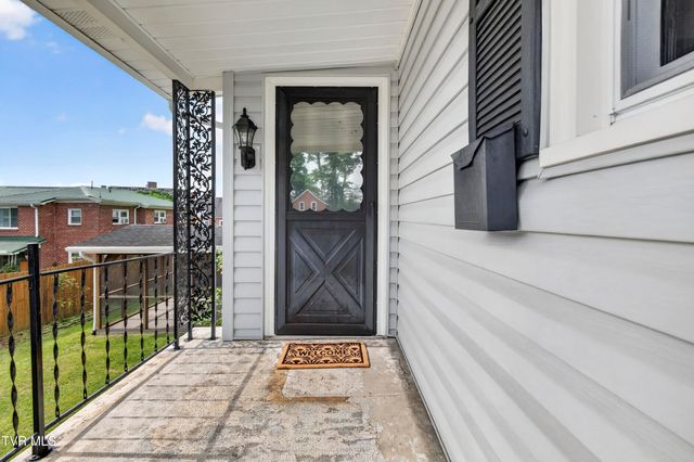 612 Cherry Street, Bristol, TN 37620