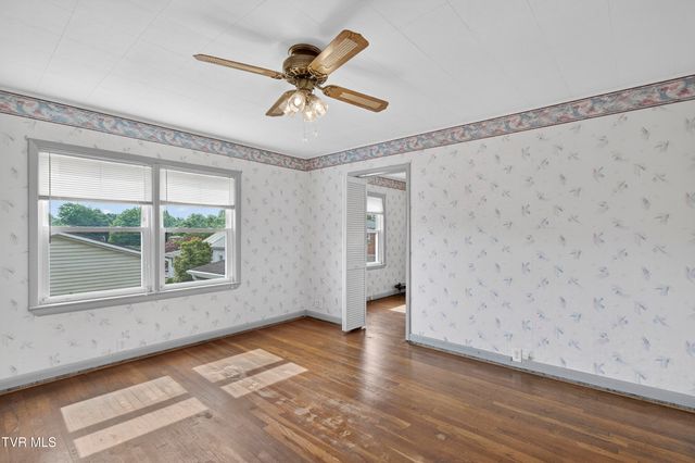 612 Cherry Street, Bristol, TN 37620