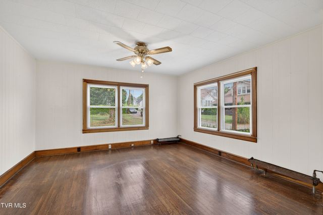 612 Cherry Street, Bristol, TN 37620
