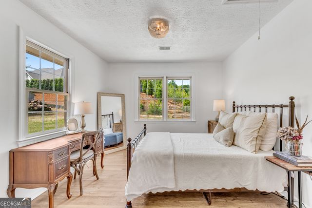 89 Mountain View Road NW, Marietta, GA 30064