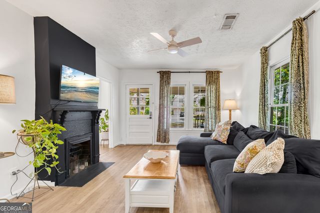 89 Mountain View Road NW, Marietta, GA 30064