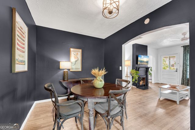 89 Mountain View Road NW, Marietta, GA 30064
