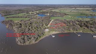 2116 S Oaks Lane, Lone Oak, TX 75453