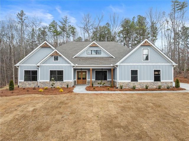 206 Shoals Way, Clarkesville, GA 30523
