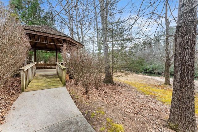 206 Shoals Way, Clarkesville, GA 30523