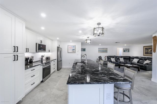 149 CRESCENT DRIVE, Punta Gorda, FL 33950