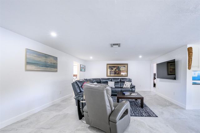 149 CRESCENT DRIVE, Punta Gorda, FL 33950