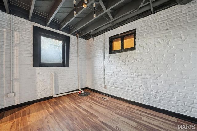 514 Angenette Avenue, Kirkwood, MO 63122