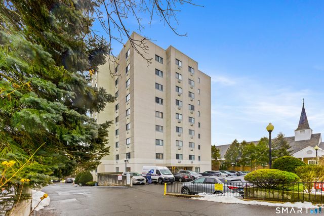 51 Schuyler Avenue APT 7E, Stamford, CT 06902