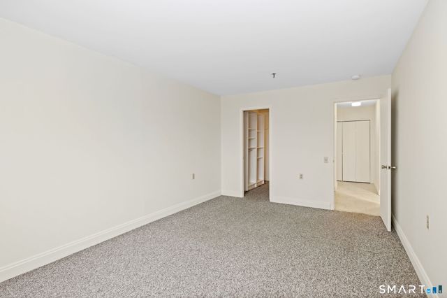 51 Schuyler Avenue APT 7E, Stamford, CT 06902