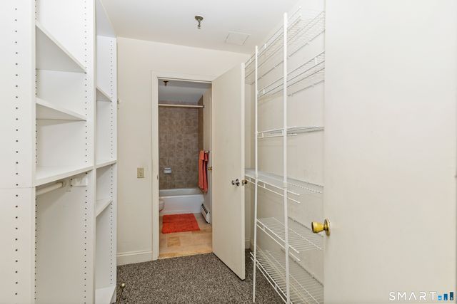 51 Schuyler Avenue APT 7E, Stamford, CT 06902