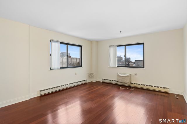 51 Schuyler Avenue APT 7E, Stamford, CT 06902