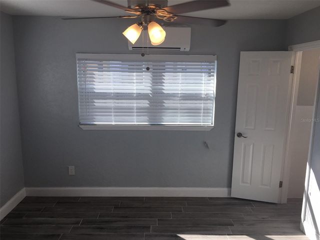 214 12TH AVENUE N B, St Petersburg, FL 33701