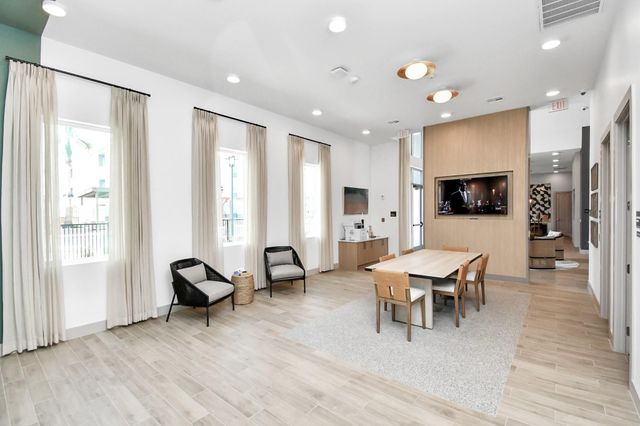 2020 Grandway Drive 5104, Katy, TX 77449