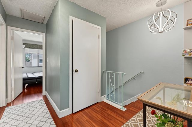8414 17TH STREET N, St Petersburg, FL 33702