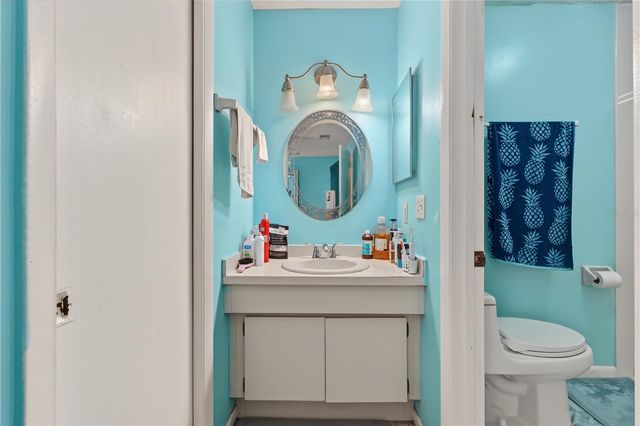 8414 17TH STREET N, St Petersburg, FL 33702