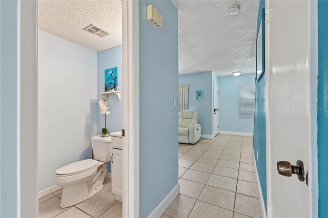 8414 17TH STREET N, St Petersburg, FL 33702