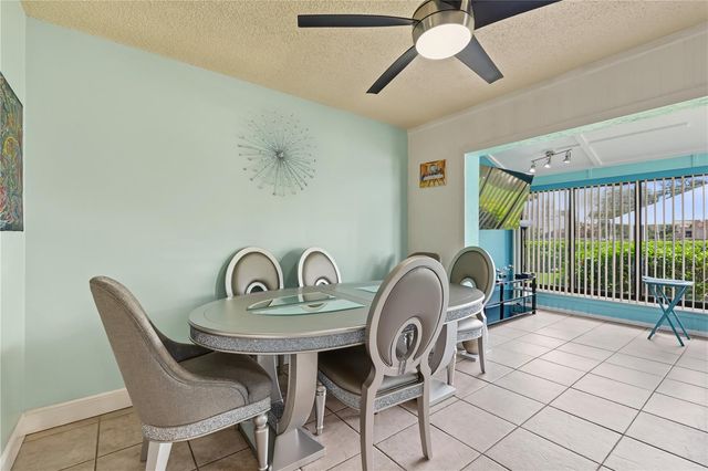 8414 17TH STREET N, St Petersburg, FL 33702