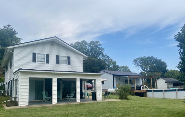 310 Sands Rd, Pulaski, TN 38478