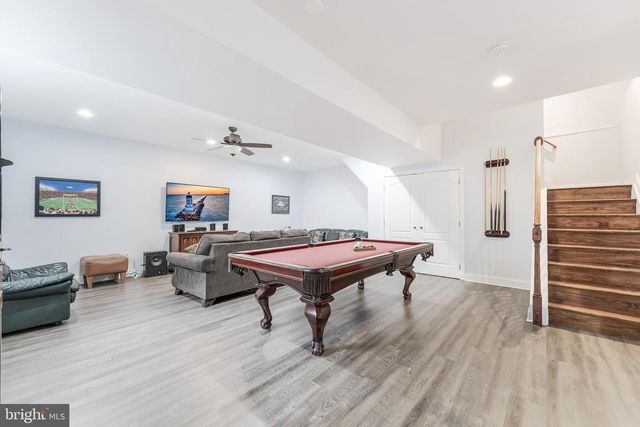 5703 CHAPIN AVE, Alexandria, VA 22303