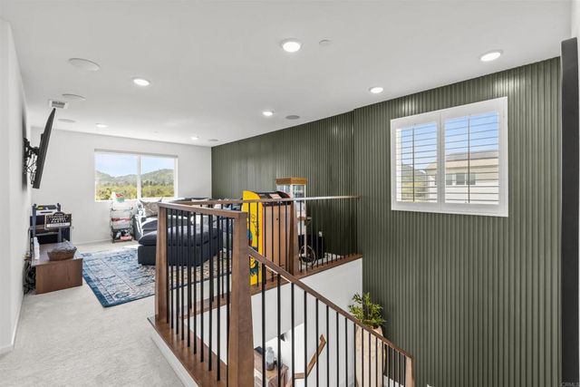 35076 HACIENDA HEIGHTS, Fallbrook, CA 92028