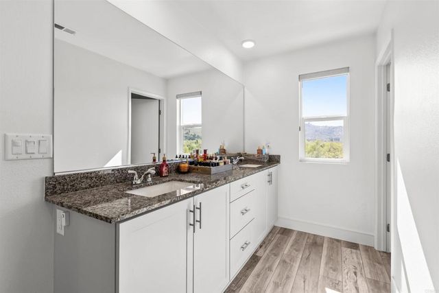 35076 HACIENDA HEIGHTS, Fallbrook, CA 92028