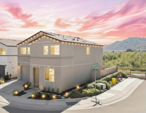 35076 HACIENDA HEIGHTS, Fallbrook, CA 92028