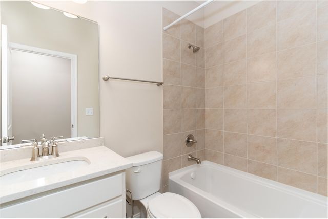 2141 Ridgeline Drive, Hebron, KY 41048