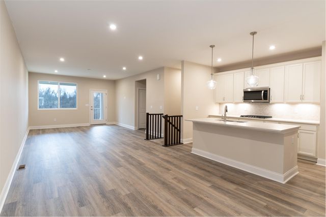 2141 Ridgeline Drive, Hebron, KY 41048