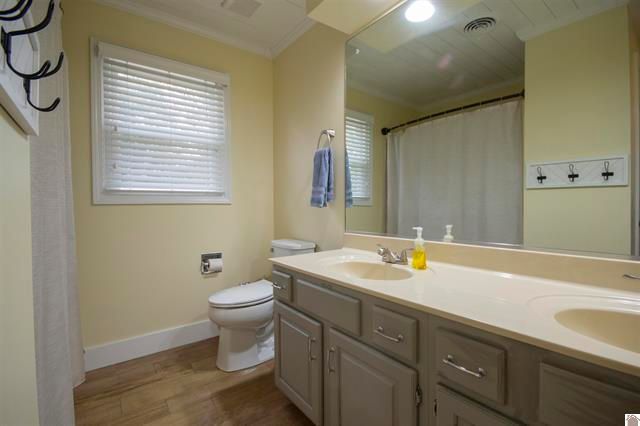 192 Deer Path Lane, Paducah, KY 42001