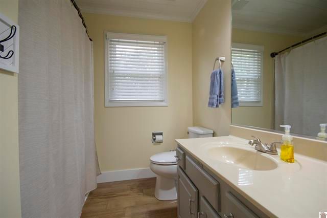 192 Deer Path Lane, Paducah, KY 42001
