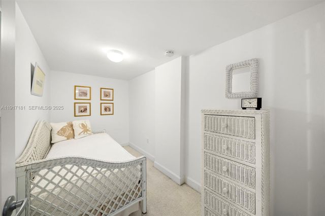 2555 Collins Ave 805, Miami Beach, FL 33140