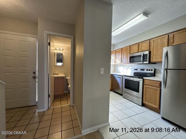 142 White Fawn Drive, Daytona Beach, FL 32114