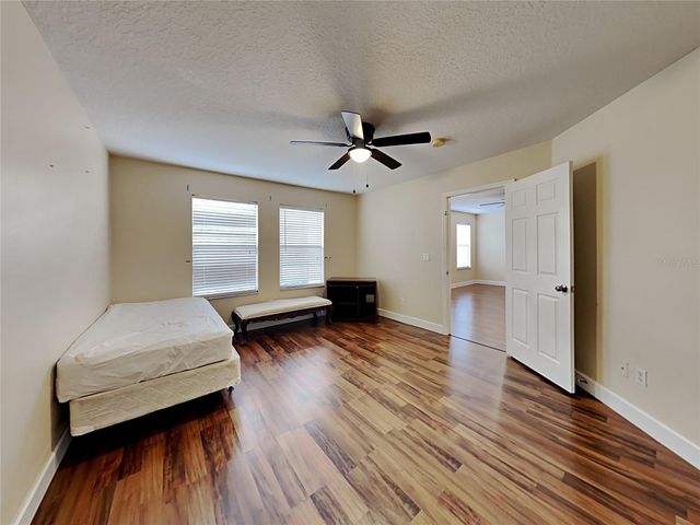 589 ERROL PARKWAY, Apopka, FL 32712