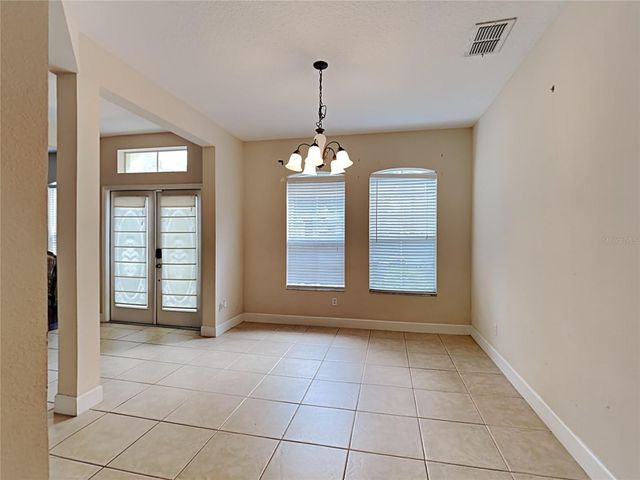 589 ERROL PARKWAY, Apopka, FL 32712