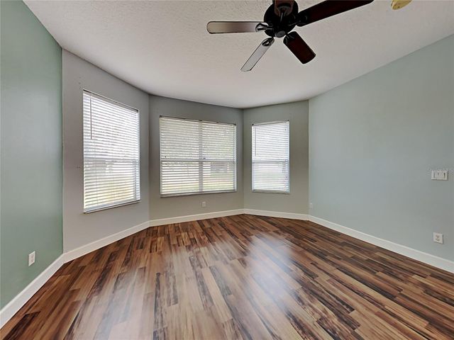 589 ERROL PARKWAY, Apopka, FL 32712