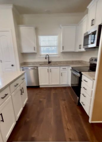 9760 N BLOOMINGTON CIR, Unincorporated, TN 38016