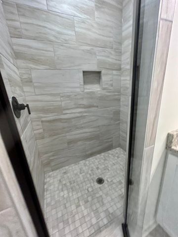 9760 N BLOOMINGTON CIR, Unincorporated, TN 38016