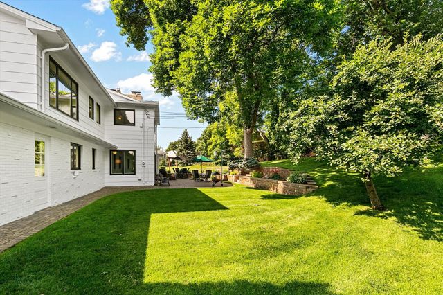 6716 W Shore Drive, Edina, MN 55435