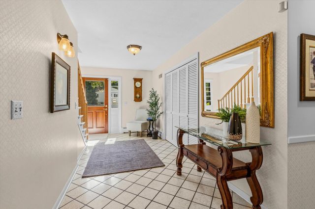 6716 W Shore Drive, Edina, MN 55435