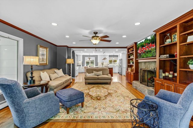 6716 W Shore Drive, Edina, MN 55435