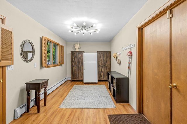 6716 W Shore Drive, Edina, MN 55435