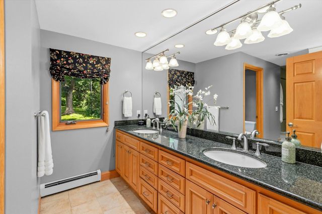 6716 W Shore Drive, Edina, MN 55435