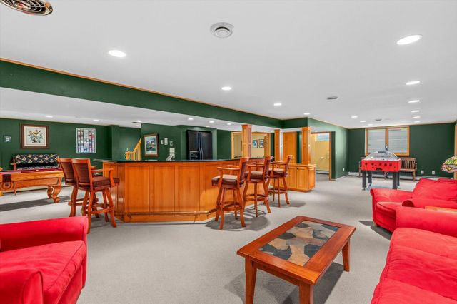 6716 W Shore Drive, Edina, MN 55435