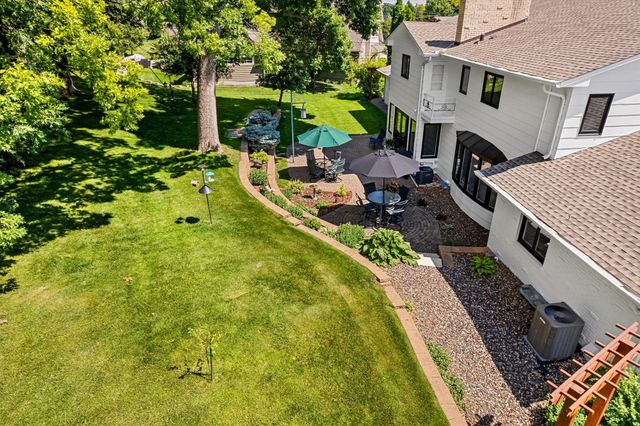 6716 W Shore Drive, Edina, MN 55435
