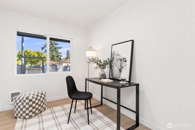 817 SW 356th Street, Federal Way, WA 98023